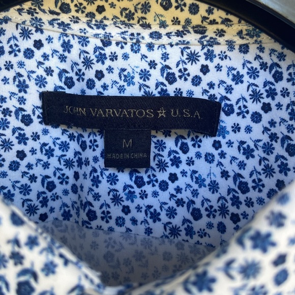 John Varvatos ⭐️‎ USA slim fit floral bttondown. 97% cotton. Size M - Picture 3 of 6